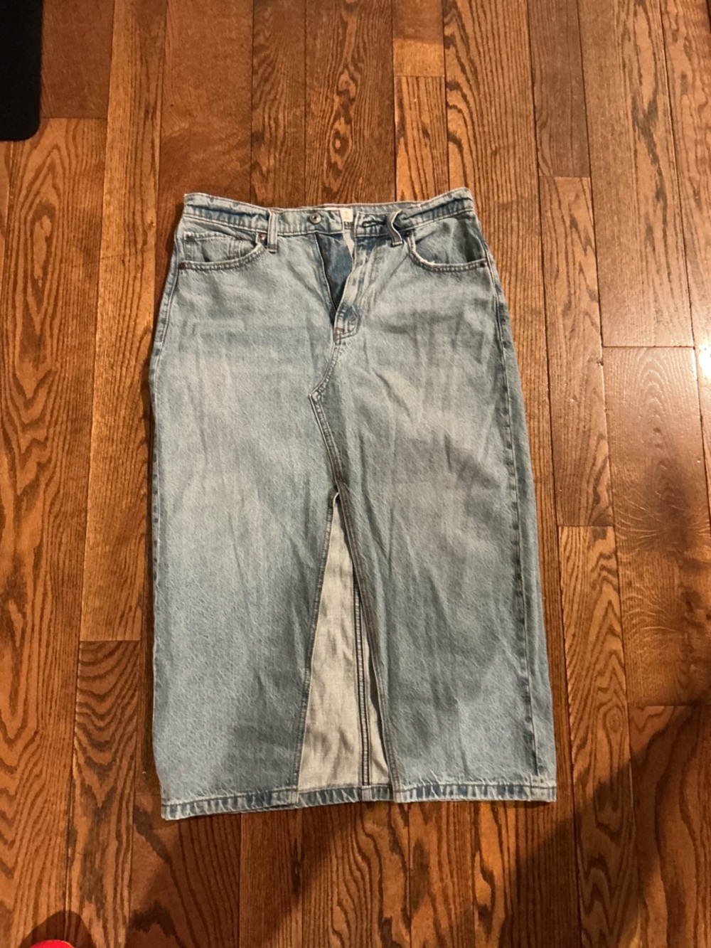Abercrombie & Fitch Light Wash Denim Midi Skirt